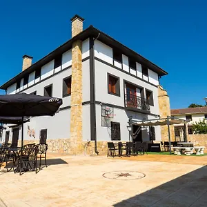 Paratene Ostatu Guest house
